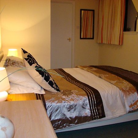 アバディーン ローズマウント パレス ベッド アンド ブレックファースト Bed & Breakfast エクステリア 写真