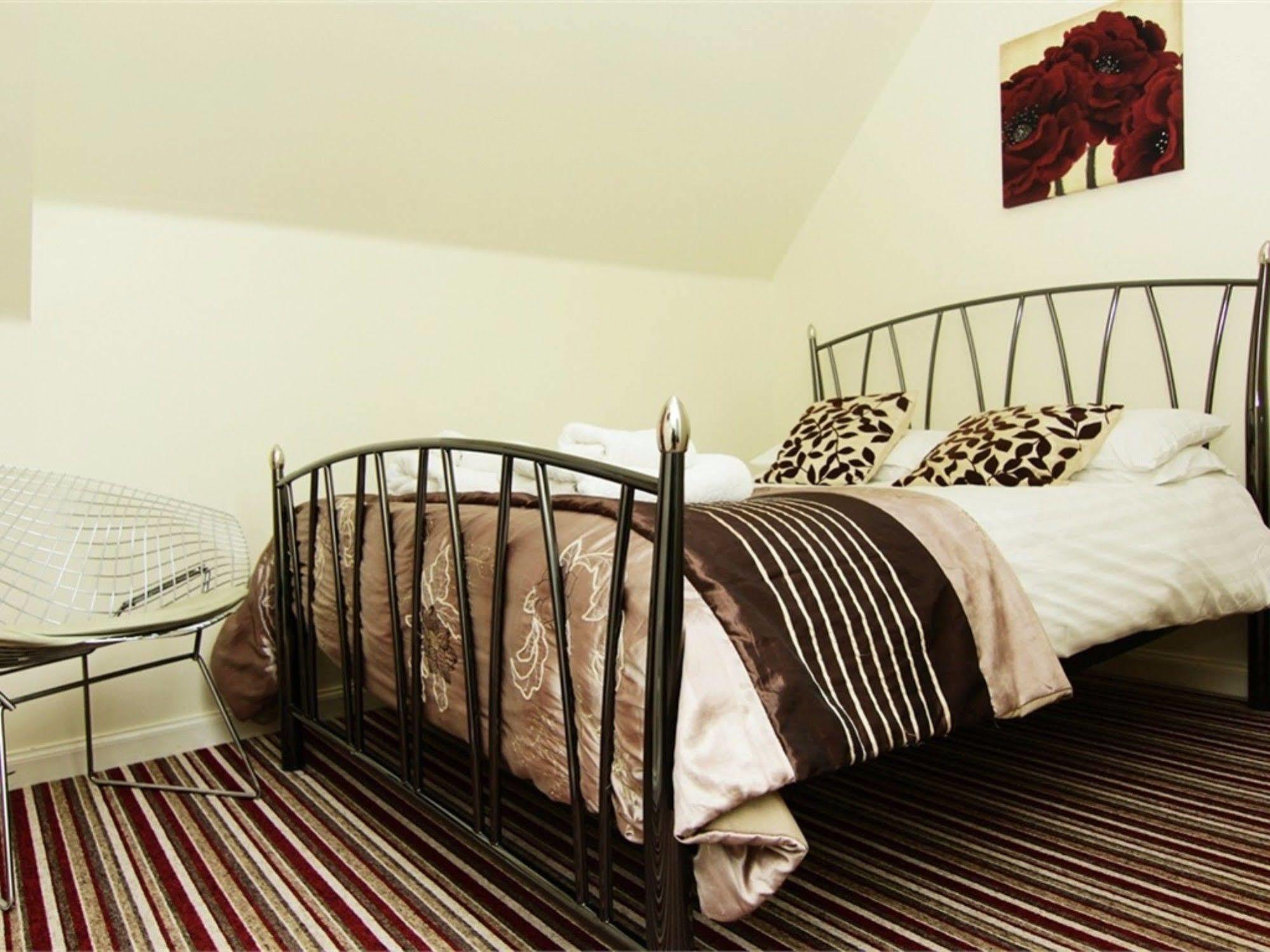 アバディーン ローズマウント パレス ベッド アンド ブレックファースト Bed & Breakfast エクステリア 写真